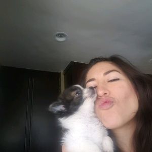 Meet your Posher, Angie